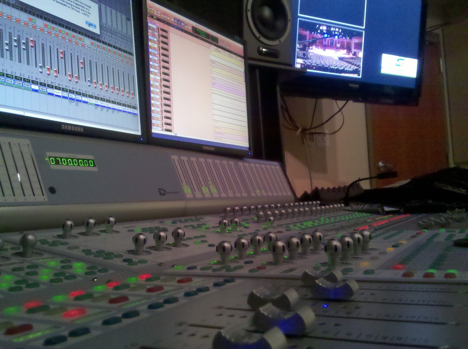 Bell Shoals Baptist Church  Broadcast