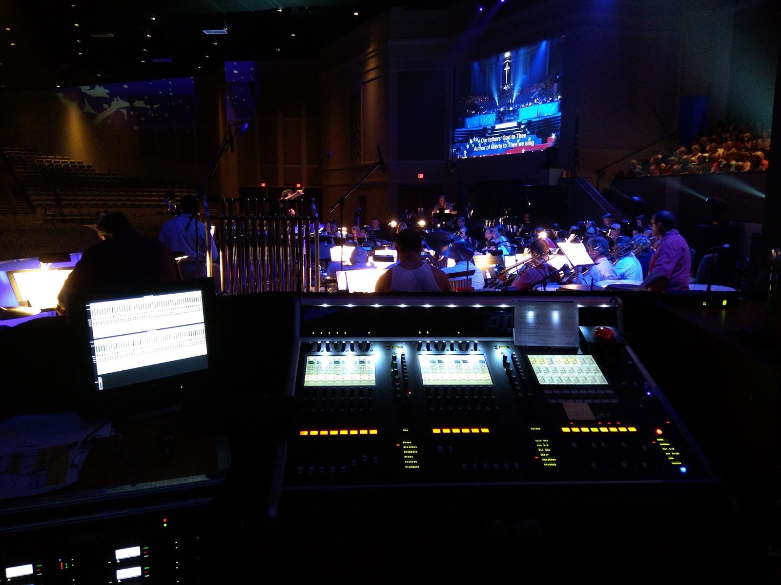 Bell Shoals Baptist Church  Sanctuary