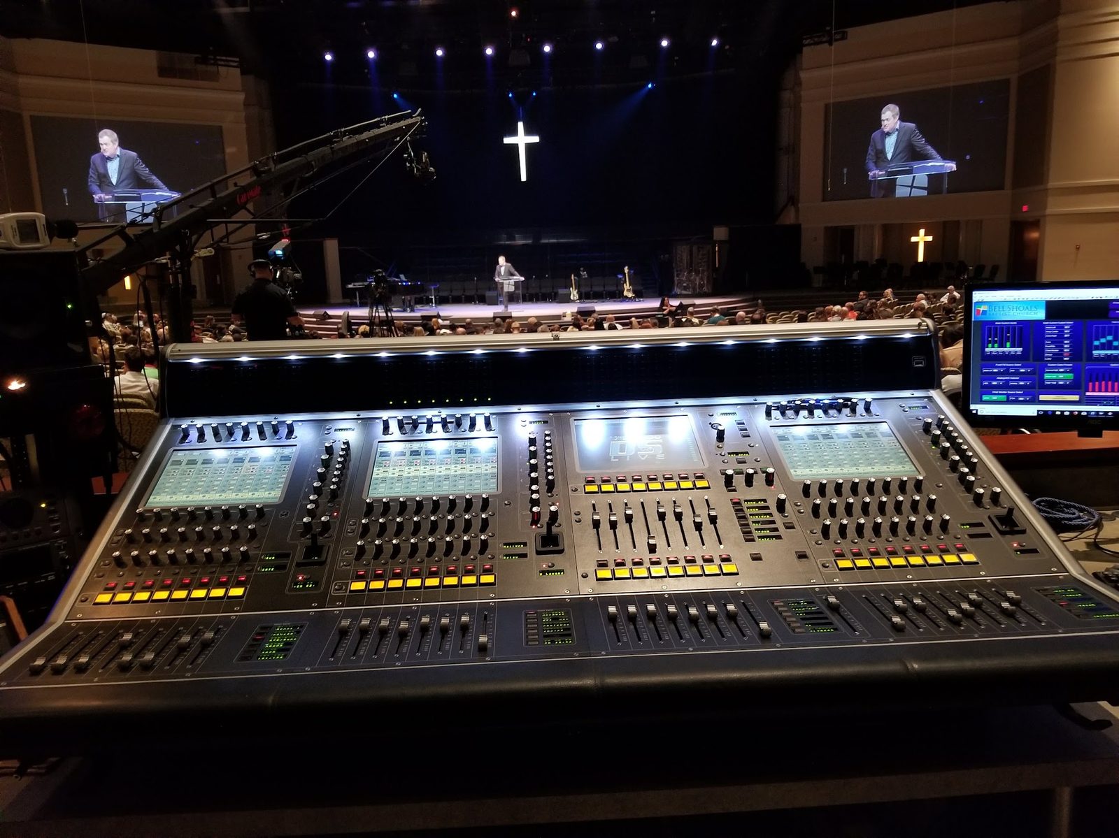 Bell Shoals Baptist Church  Sanctuary